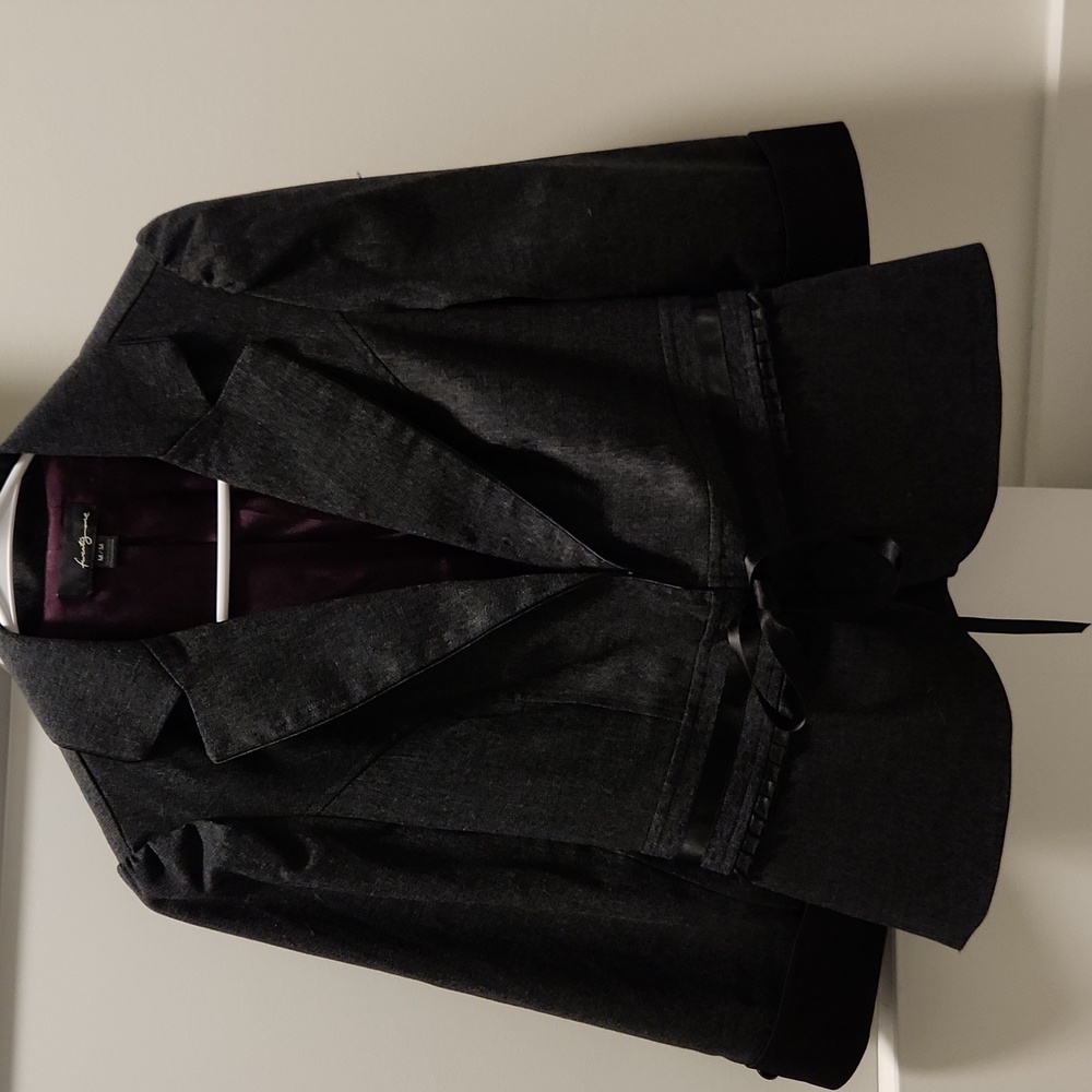 Grey tweed and satin 3/4 sleeve jacket